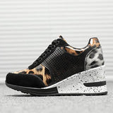 Perforiert Keilabsatz Schnürung Sneakers Grau Leopard