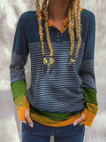 Gestrickter Pullover mit Farbblock