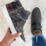 Date Flache Stiefelette mit Reißverschluss