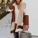 Modische lässige farblich passende mittellange Strickjacke