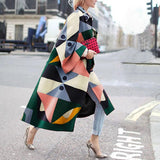 Modisch bedruckter loser langer Trenchcoat