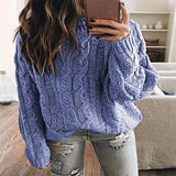 Modischer einfarbiger Strickpullover