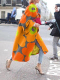 Modisch bedruckter loser langer Trenchcoat