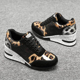 Perforiert Keilabsatz Schnürung Sneakers Grau Leopard