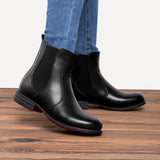 Kurzer Retro-Stiefel für Damen mit niedrigem Absatz