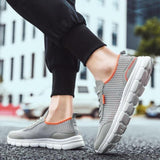 Slip - Atmungsaktive Herren Sneaker