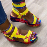 Riemen Plateau Slingback Klettverschluss Keilabsatz Sandalette