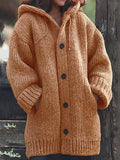 Einfarbige Strickjacke mit Kapuze